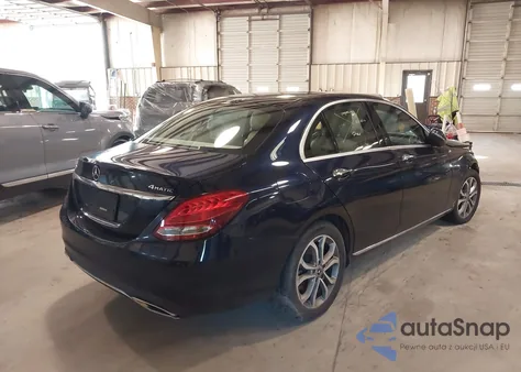 2018 Mercedes-Benz C 300 4Matic из США, поврежденный, VIN WDDWF4KB5JR418913